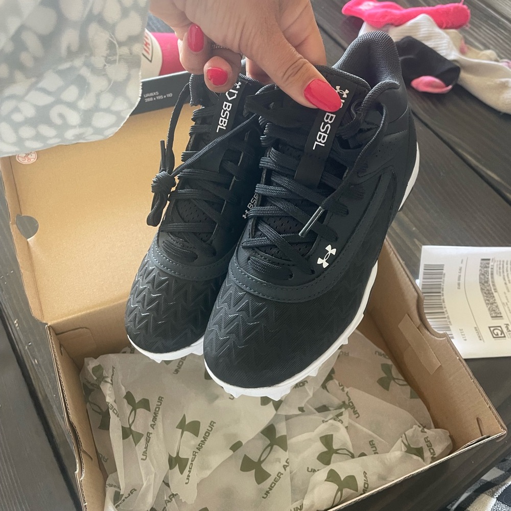 Under Armour Women's Black Sneakers